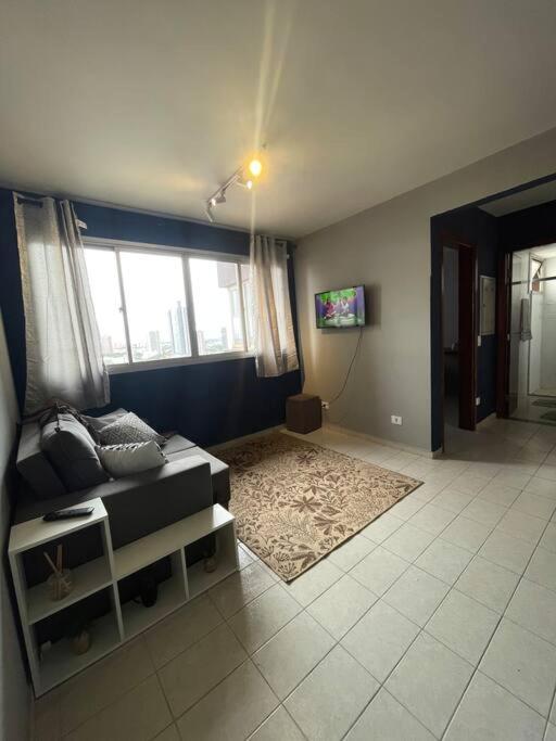 Apartamento 1102 Apto Inteiro - Area Umuarama
